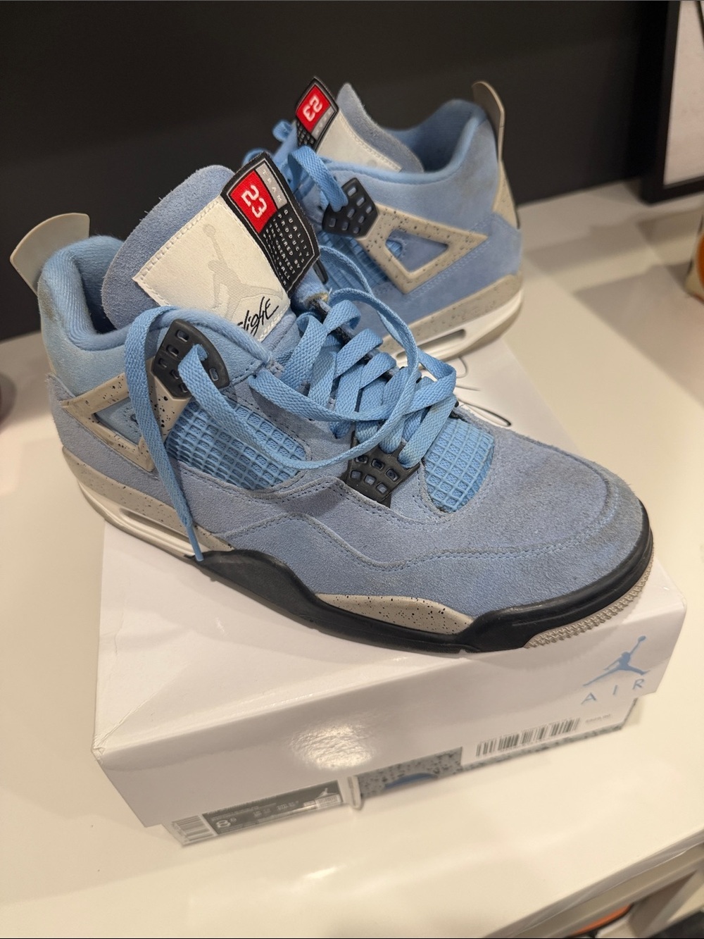 Nike Air Jordan 4 University Blue’s